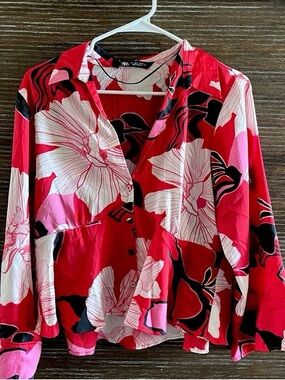 Zara Red Pink Black Floral Button-Front Women's Blouse
